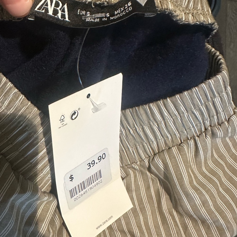 Zara Contrasting Stripped Varsity Pants - Picture 6 of 9
